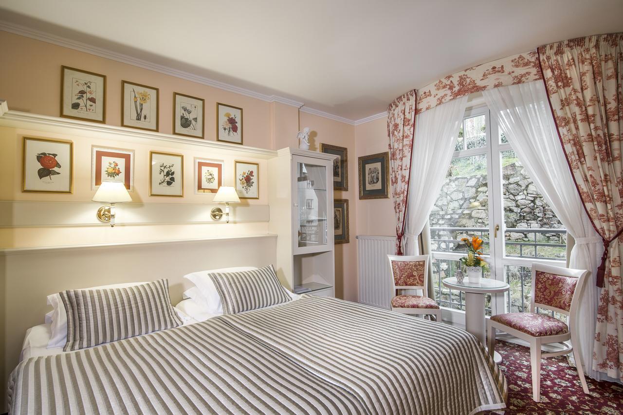 Hotel Karlsbad Grande Madonna Extérieur photo